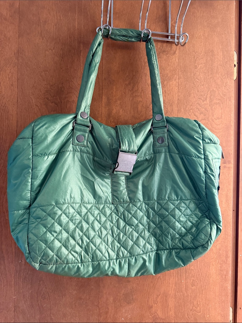 Quilted Green Shoulder Tote puffy Bag - Lightweight Everyday Carry